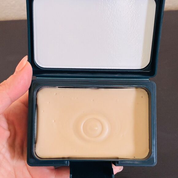 Kevin Murphy Rough Rider Moldable Styling Clay Strong Hold Hair Clay 3.5 OZ - Picture 2 of 3